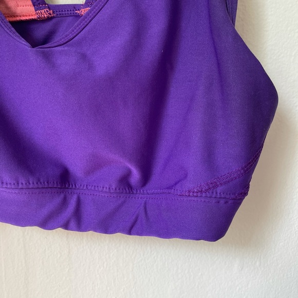 Sports Bra - Old Navy - Picture 4 of 6